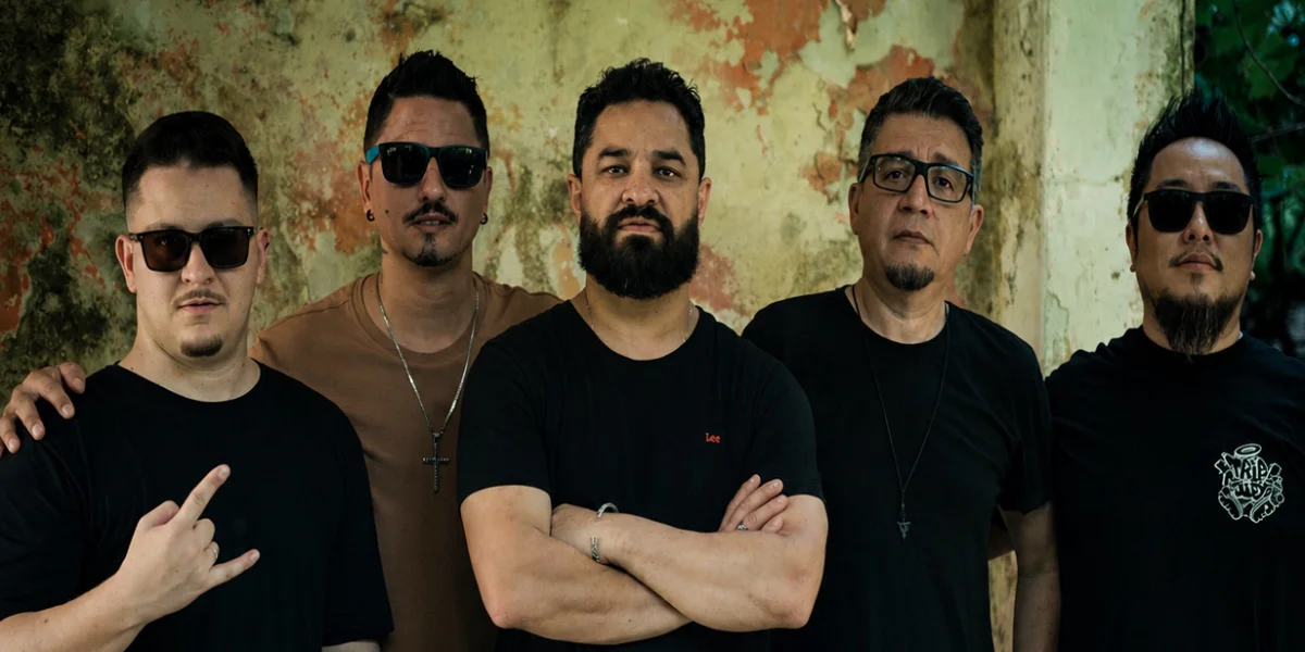 Banner promocional da banda Quatroesfera